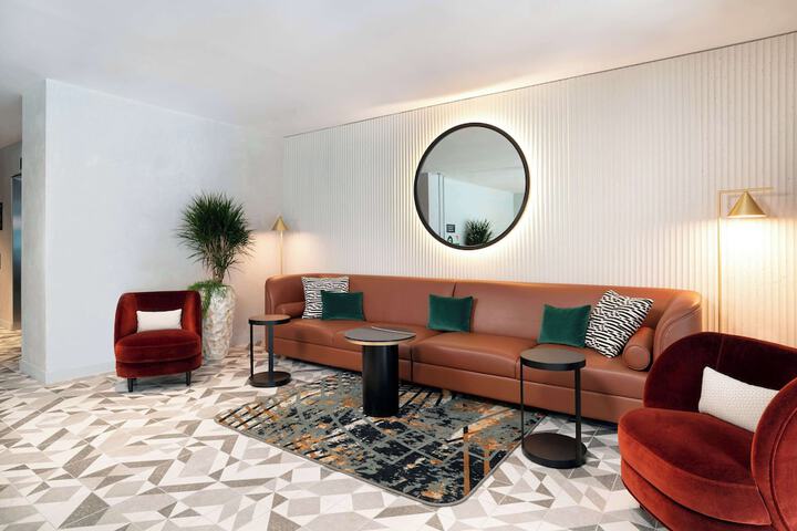 Hotel Interior 9 of 83