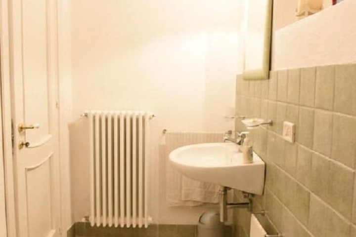 Room 14 of 26