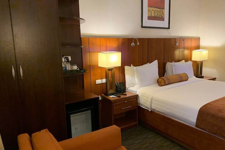 Room 47 of 168