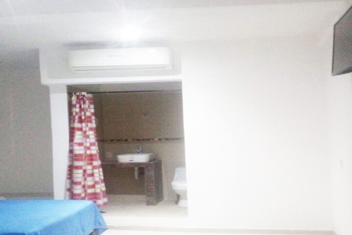 Room 5 of 19