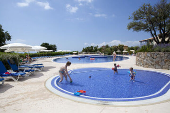 Pool 60 of 65