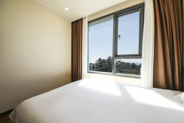 Room 19 of 58