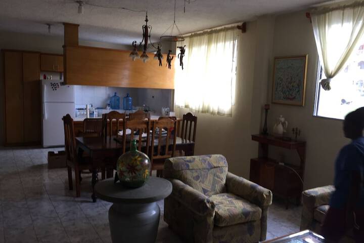 Room 11 of 37