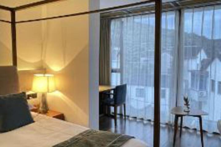 Room 21 of 23