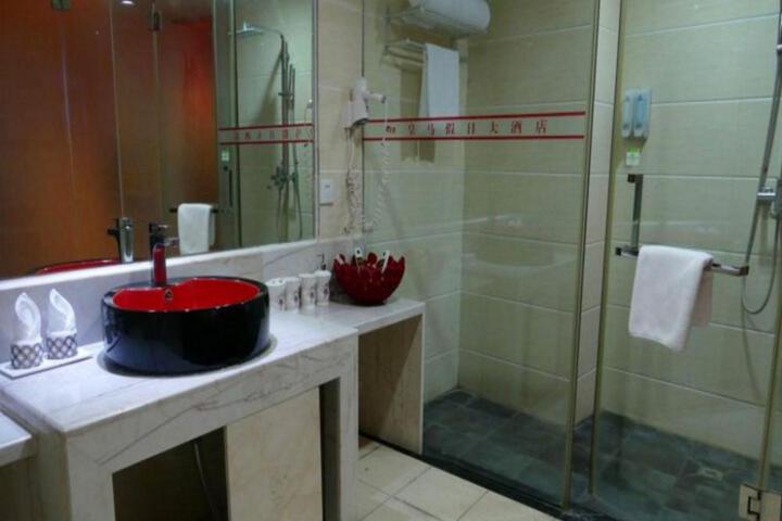 Photo 28