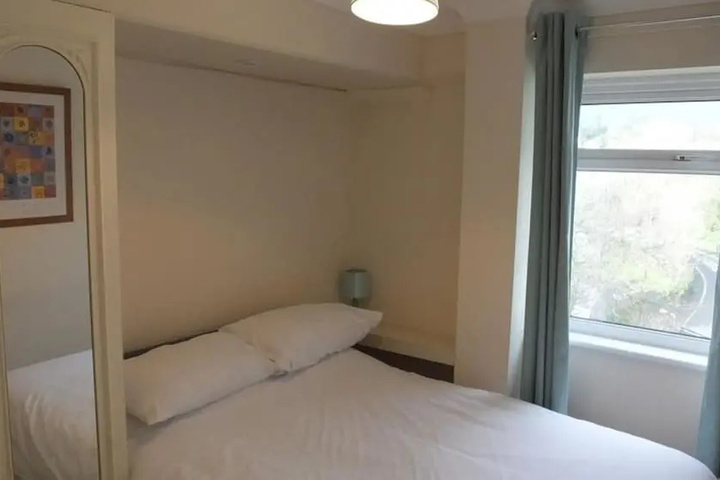 Croft Court 41