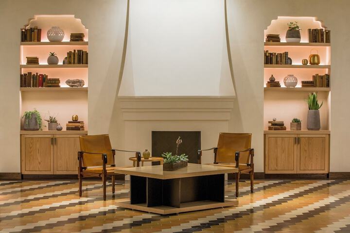 Hotel Interior 4 of 89