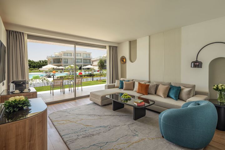 Room 52 of 95