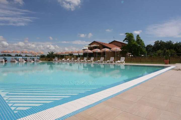 Pool Photo