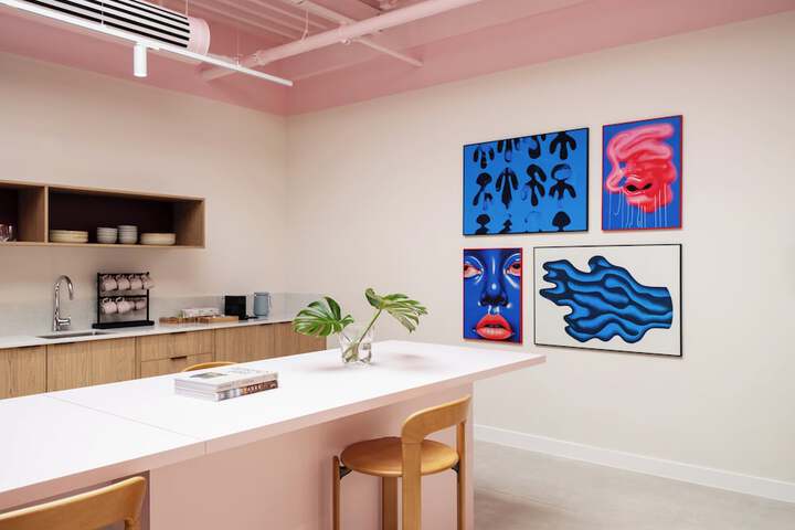 Guest Lobby