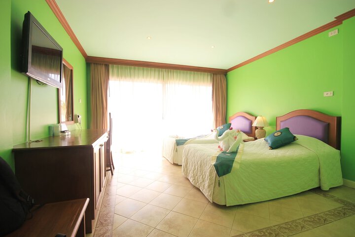 Room 14 of 70