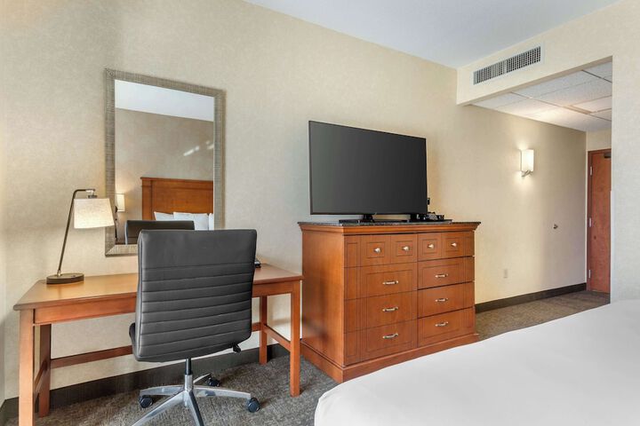 Room 9 of 72
