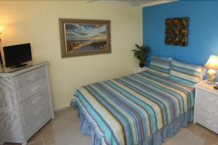 Room 33 of 45