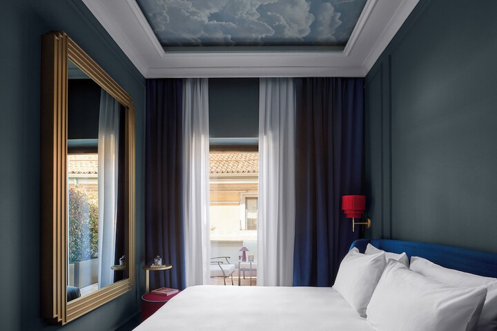 Room 3 of 24