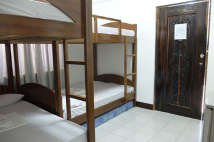 Room 44 of 68