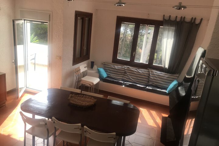 Room 21 of 47