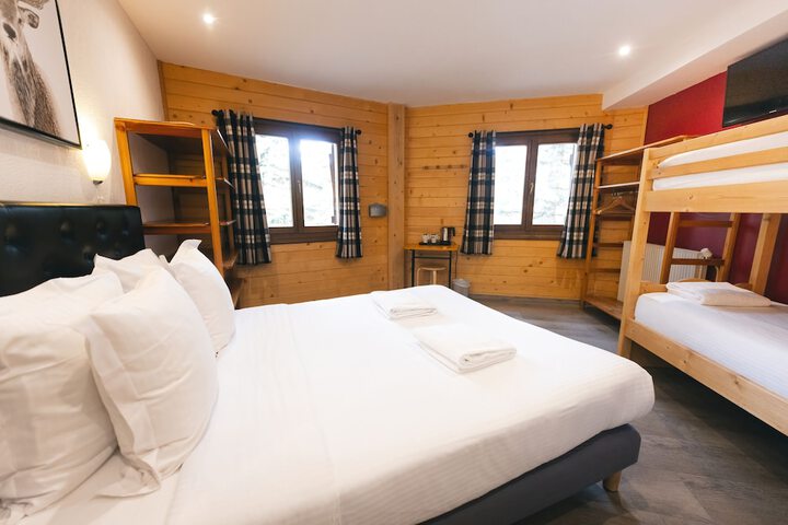 Room 8 of 38