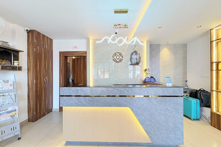 Hotel Interior 6 of 72