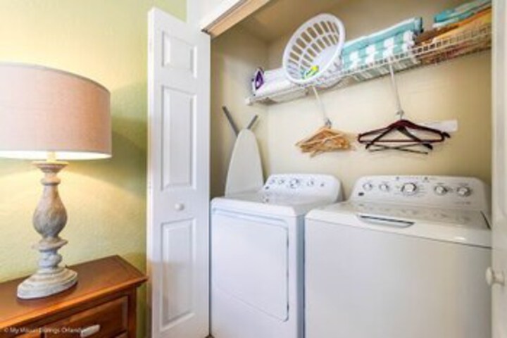 Laundry 37 of 100