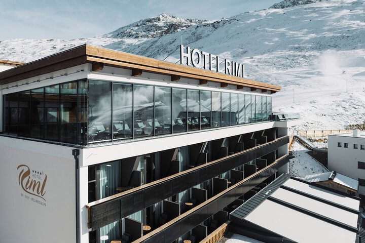 Hotel 64 of 76