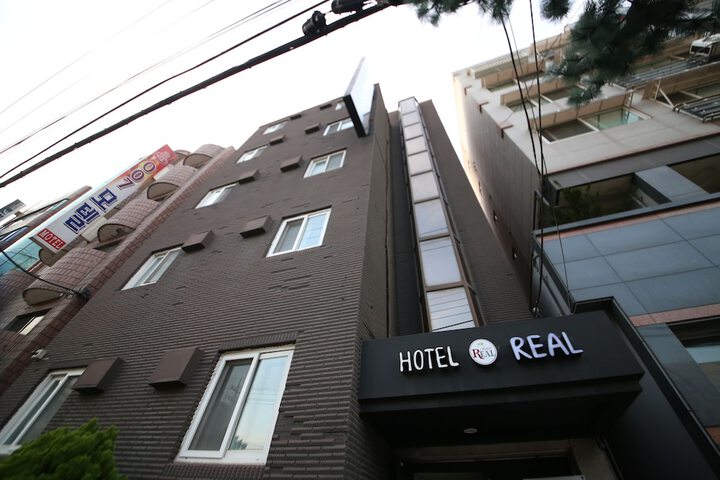 Hotel 1 of 5