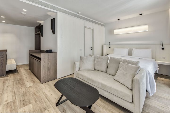 Room 20 of 61