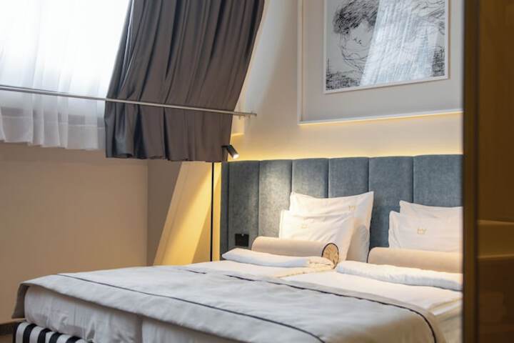Room 20 of 50