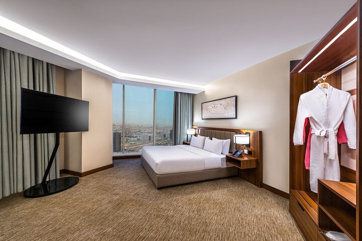 Room 7 of 50