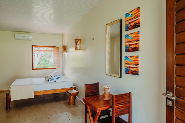 Room 26 of 66