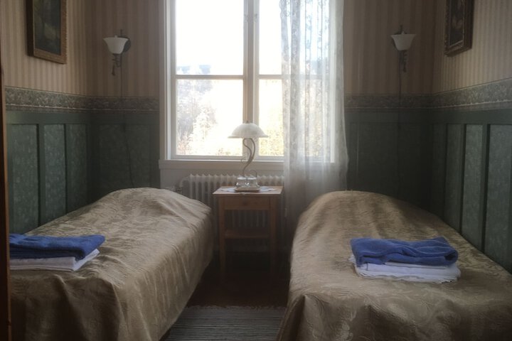 Room 17 of 71