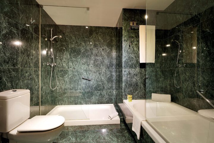 Bathroom Interior Photo