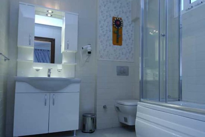 Room 40 of 50