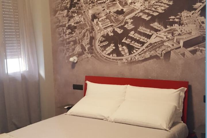 Room 17 of 51