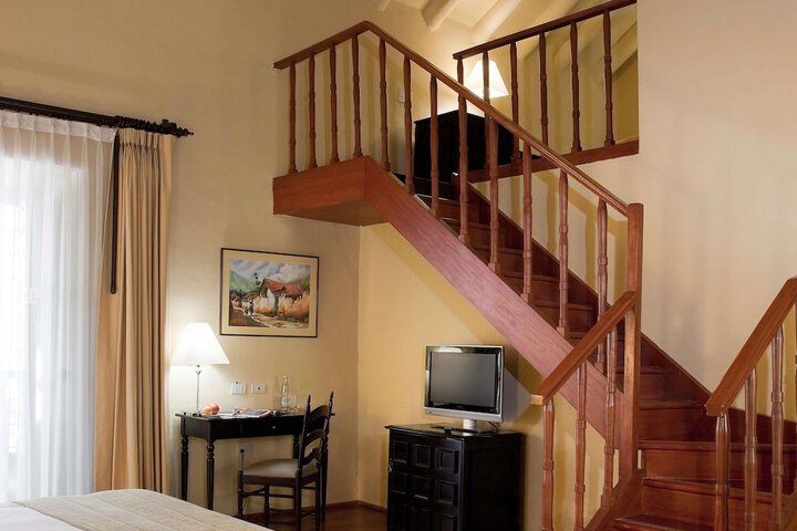 Room 36 of 135