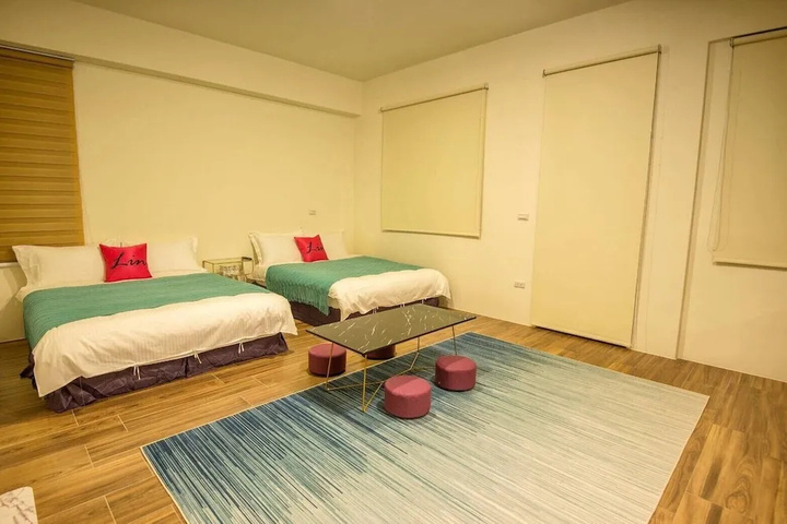 Room 2 of 15