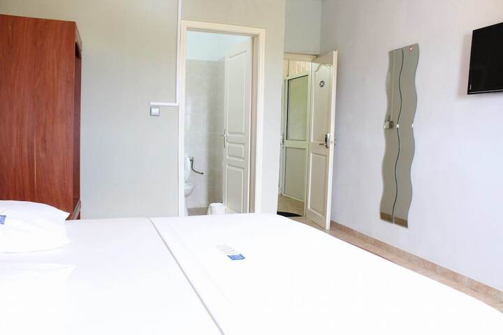 Room 15 of 17