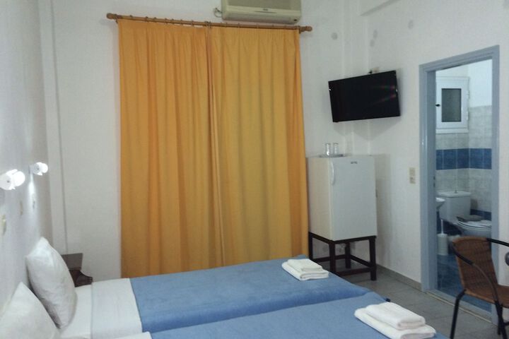 Room 2 of 24
