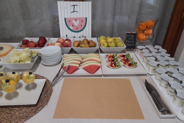 Breakfast/Coffee Service 45 of 61