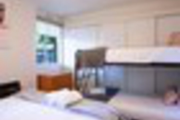Room 41 of 252