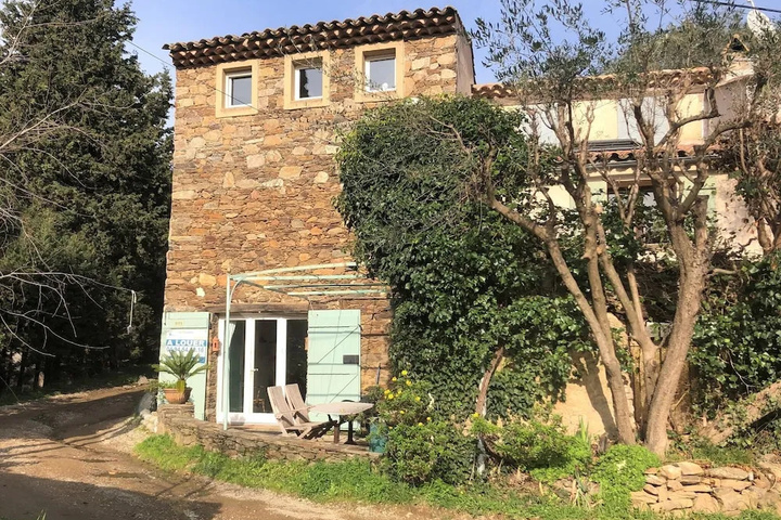 Cozy Characteristic 2-person House in an Authentic Hamlet Near Grimaud