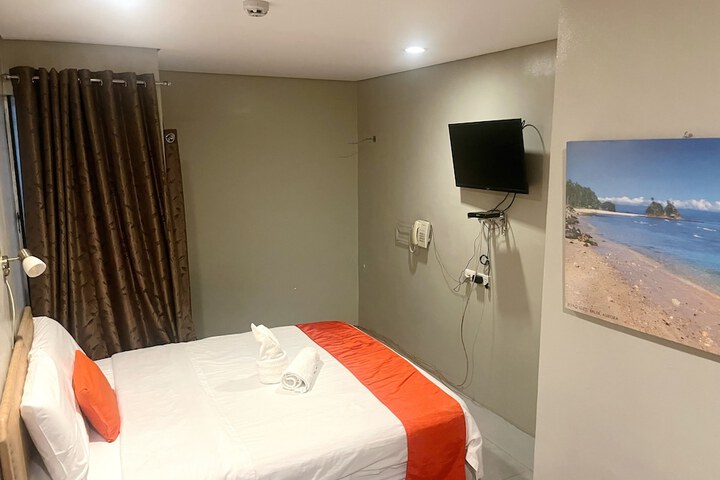 Room 21 of 48