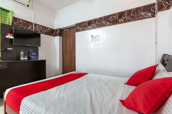 Room 17 of 23