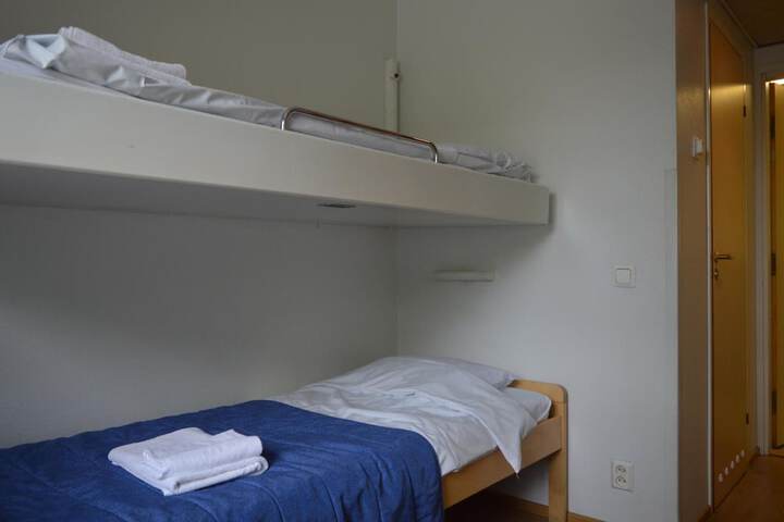 Room 6 of 29