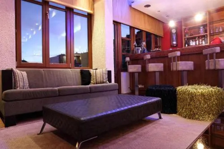 Hotel Interior 2 of 20