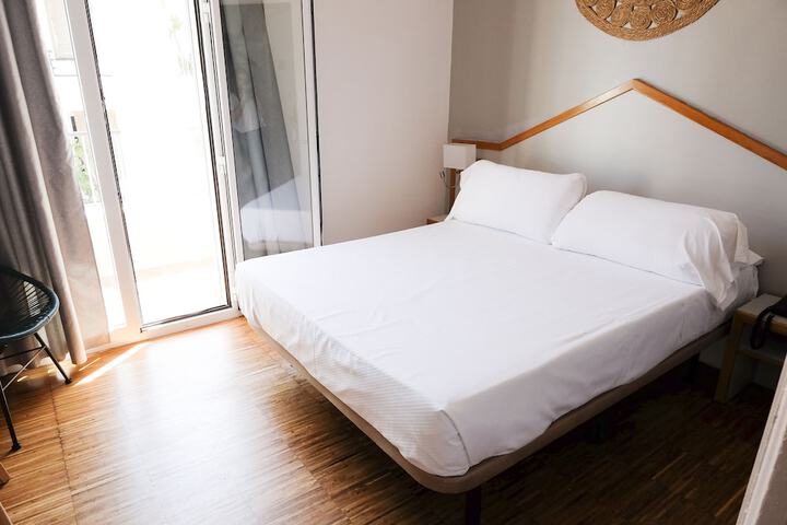 Room 10 of 109