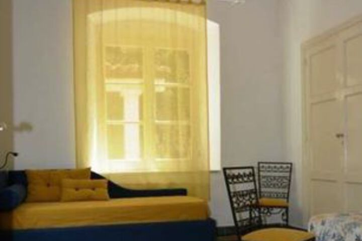 Room 15 of 41