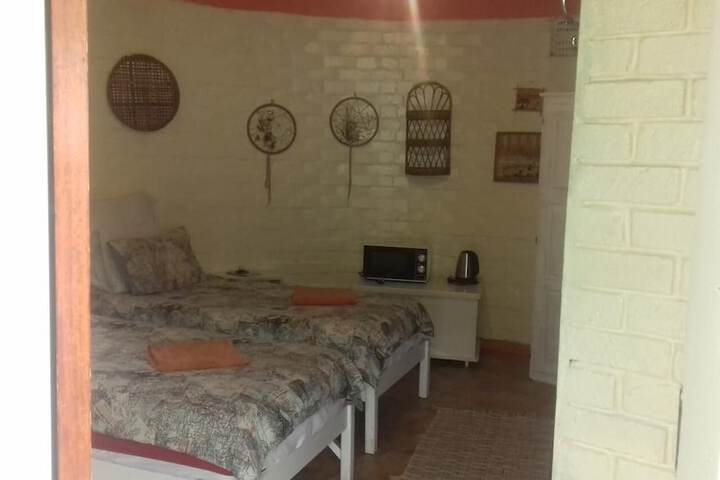 Room 3 of 45
