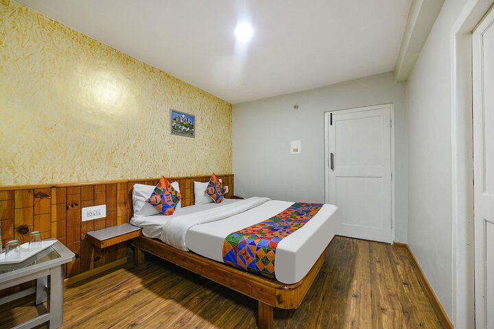 Room 14 of 24