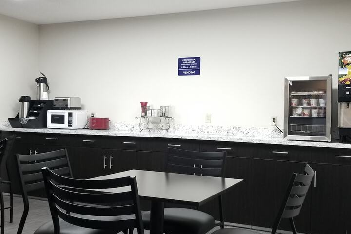 Breakfast area