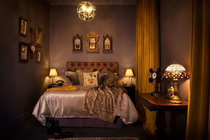 Room 9 of 54